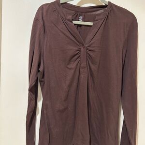 Brown long sleeve  V neck pullover top